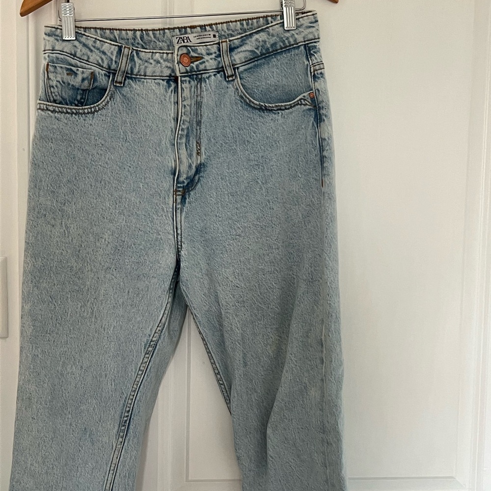 Zara Faded Blue Denim Jeans